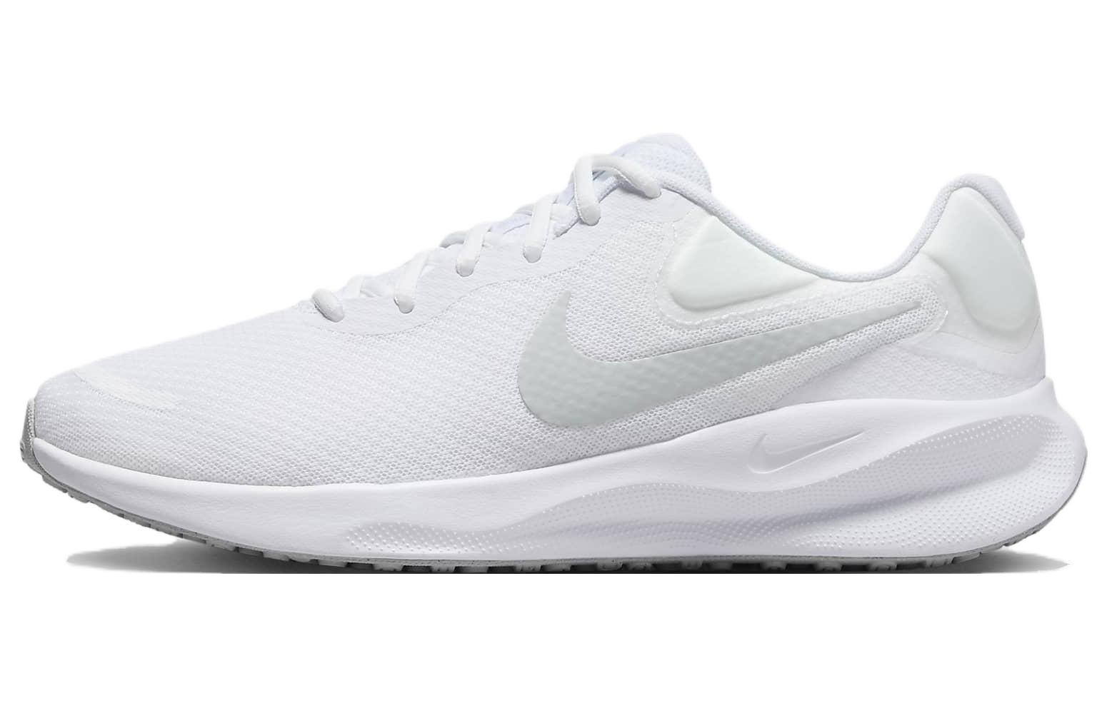 

Nike REVOLUTION 7 Кроссовки Мужчины, White