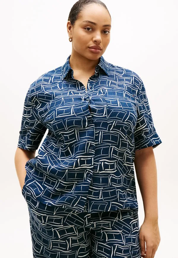 Рубашка свободного кроя из чистого льна, блузка на пуговицах. Tommy Hilfiger Curve, Dark Night Navy