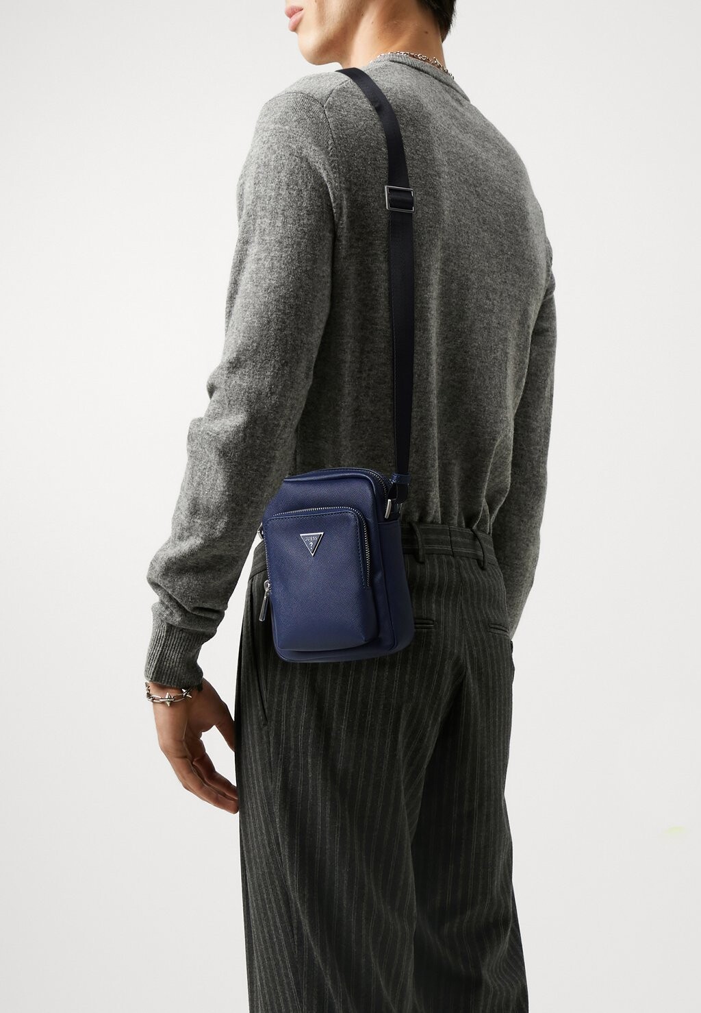 

Сумка через плечо MILANO Guess, цвет blue