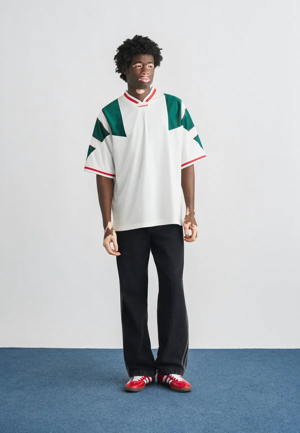 Свободная футболка с принтом Adidas Originals, White — фото 2