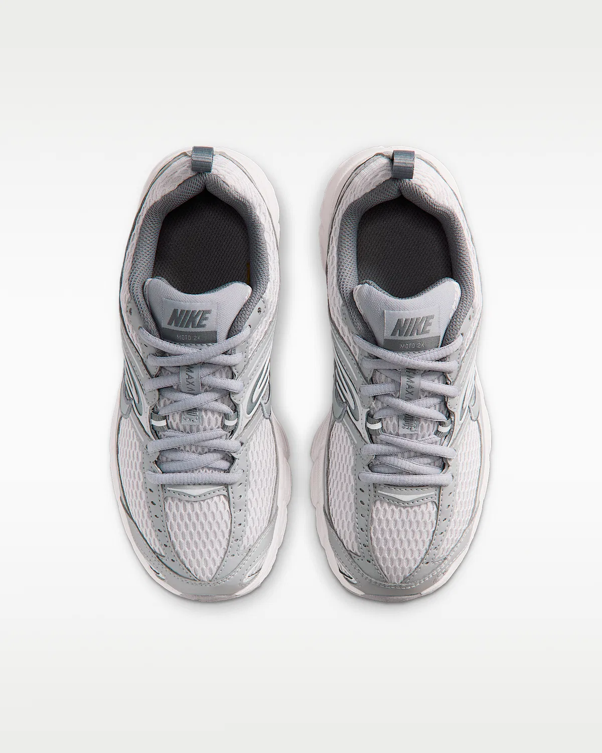 Кроссовки Nike Air Max Moto 2K для старших детей, Wolf Grey/Vast Grey/Cool Grey/Wolf Grey — фото 4
