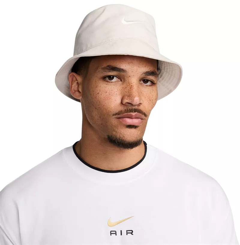 

Панама с галочкой Nike Apex, цвет Lt Orewood Brn