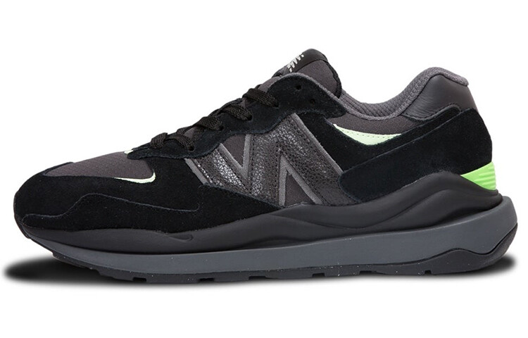 

Набор New Balance 57/40 Wonderland Black Green Glow