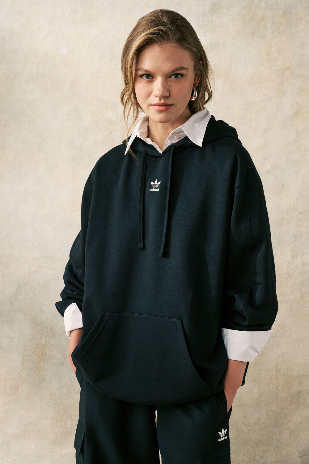 

Свободная толстовка бойфренда Essentials Adidas Originals, черный