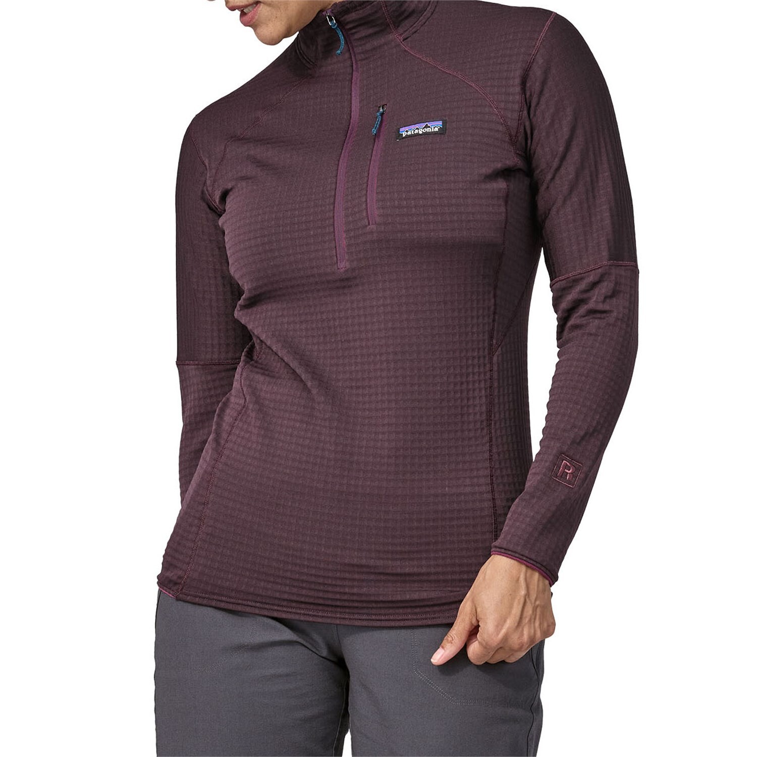 

Пуловер Patagonia R1, цвет Night Plum