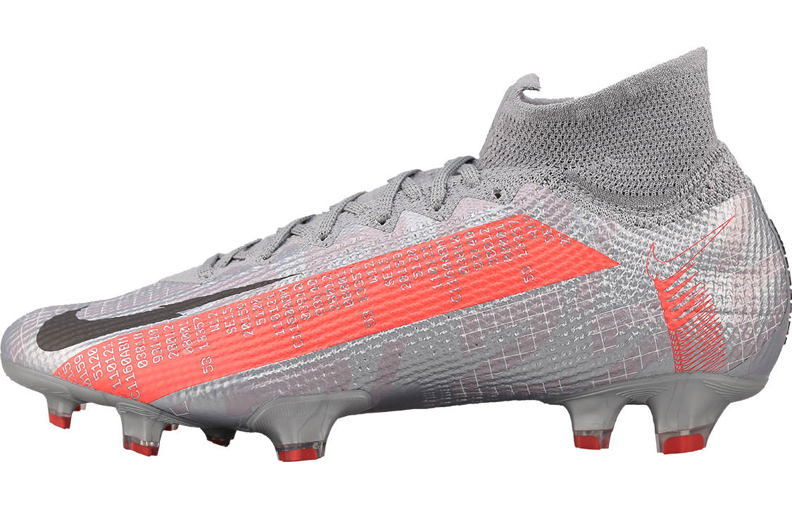 

Футбольные кроссовки унисекс Nike Mercurial Superfly 7