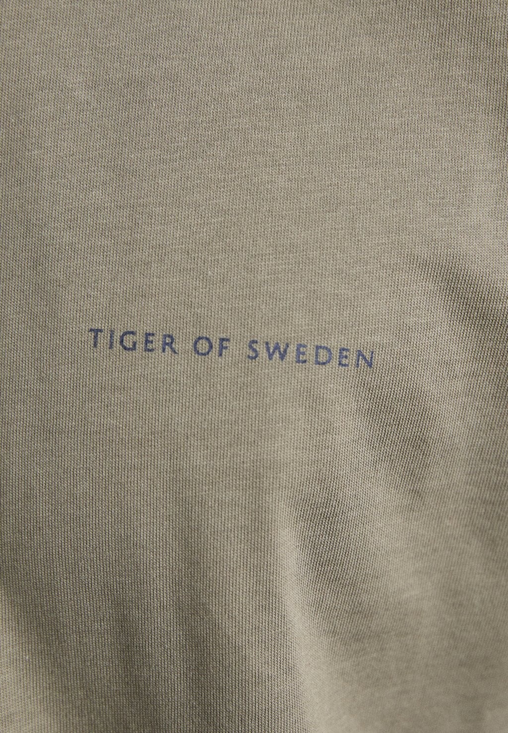 

Базовая футболка PRO Tiger of Sweden, зеленый