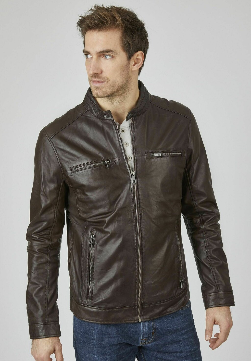 

Кожаная куртка LEATHER JACKET WITH SNAP bugatti, цвет dunkelbraun