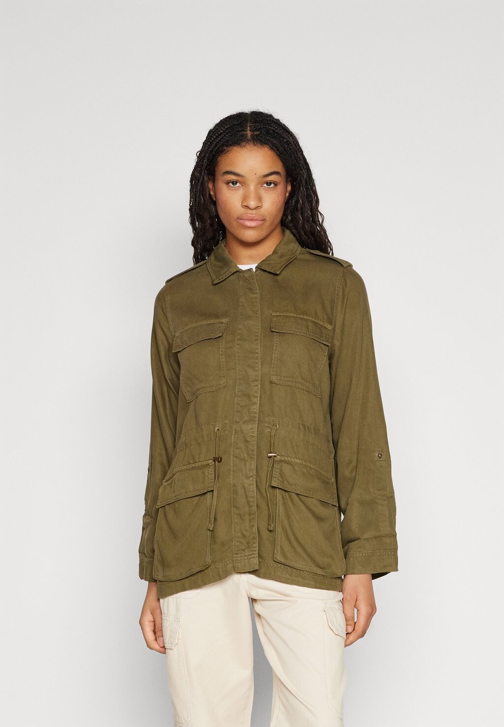 

Легкая куртка Onlkenya Life Utility Jacket ONLY, каламата