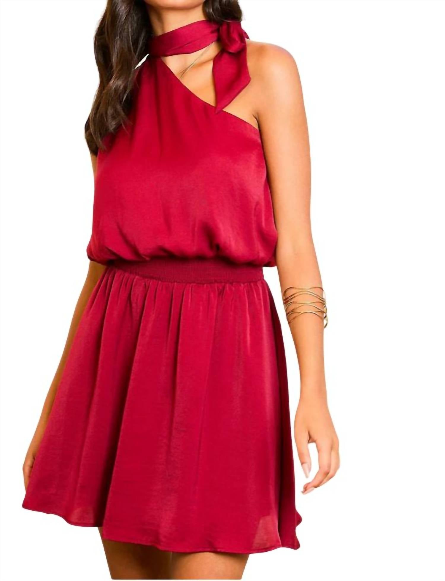 

Main Strip Мини-платье на одно плечо бордового цвета