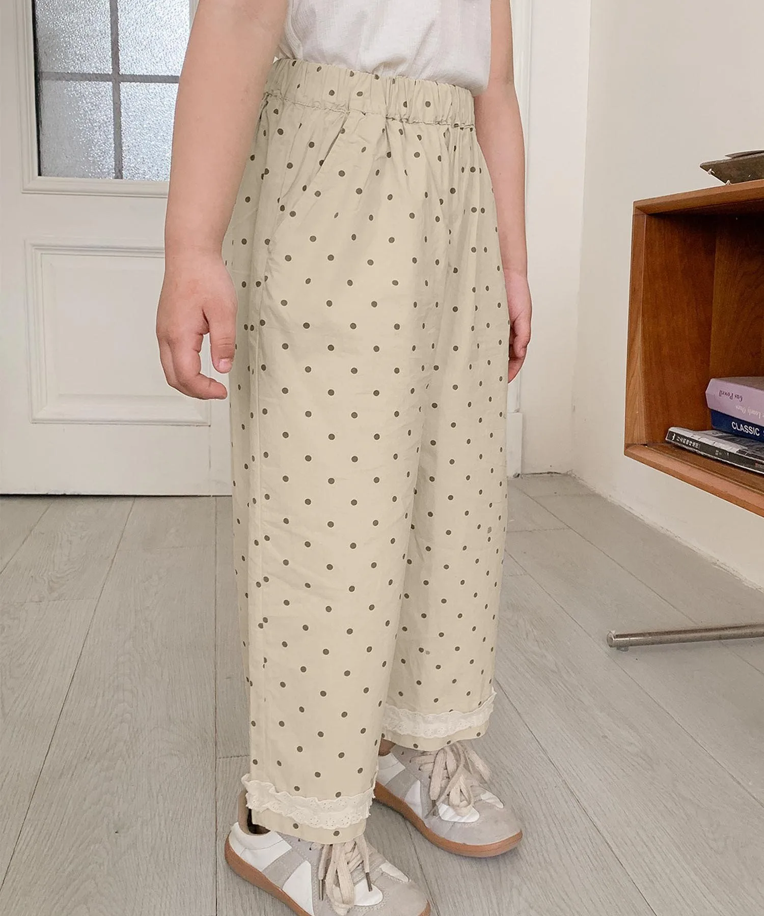Детские штаны-гаучо в горошек Aimoha Kids, beige — фото 2