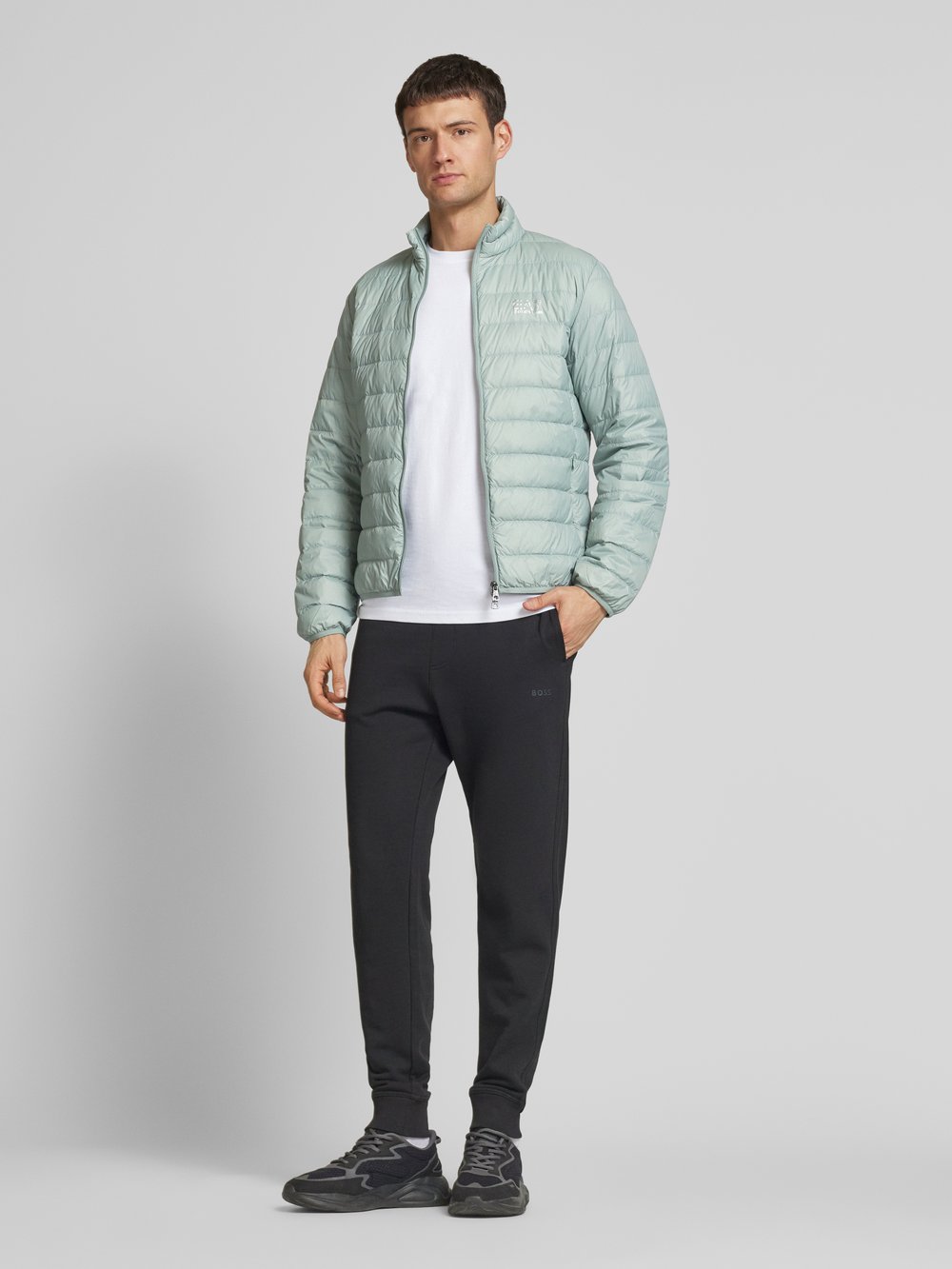 

Стеганая куртка с этикеткой, модель «TRAIN CORE» EA7 Emporio Armani, мятный