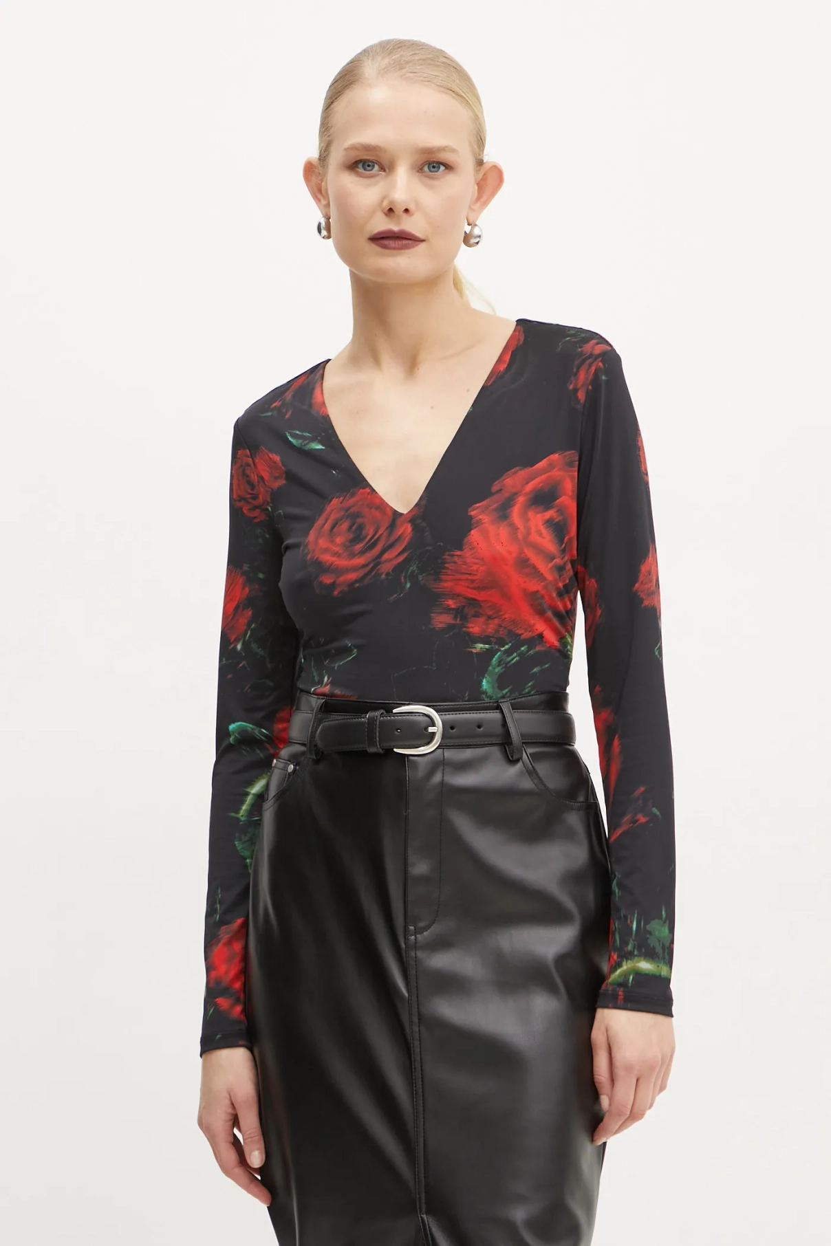 

БЕЛОЕ боди Guess, черный