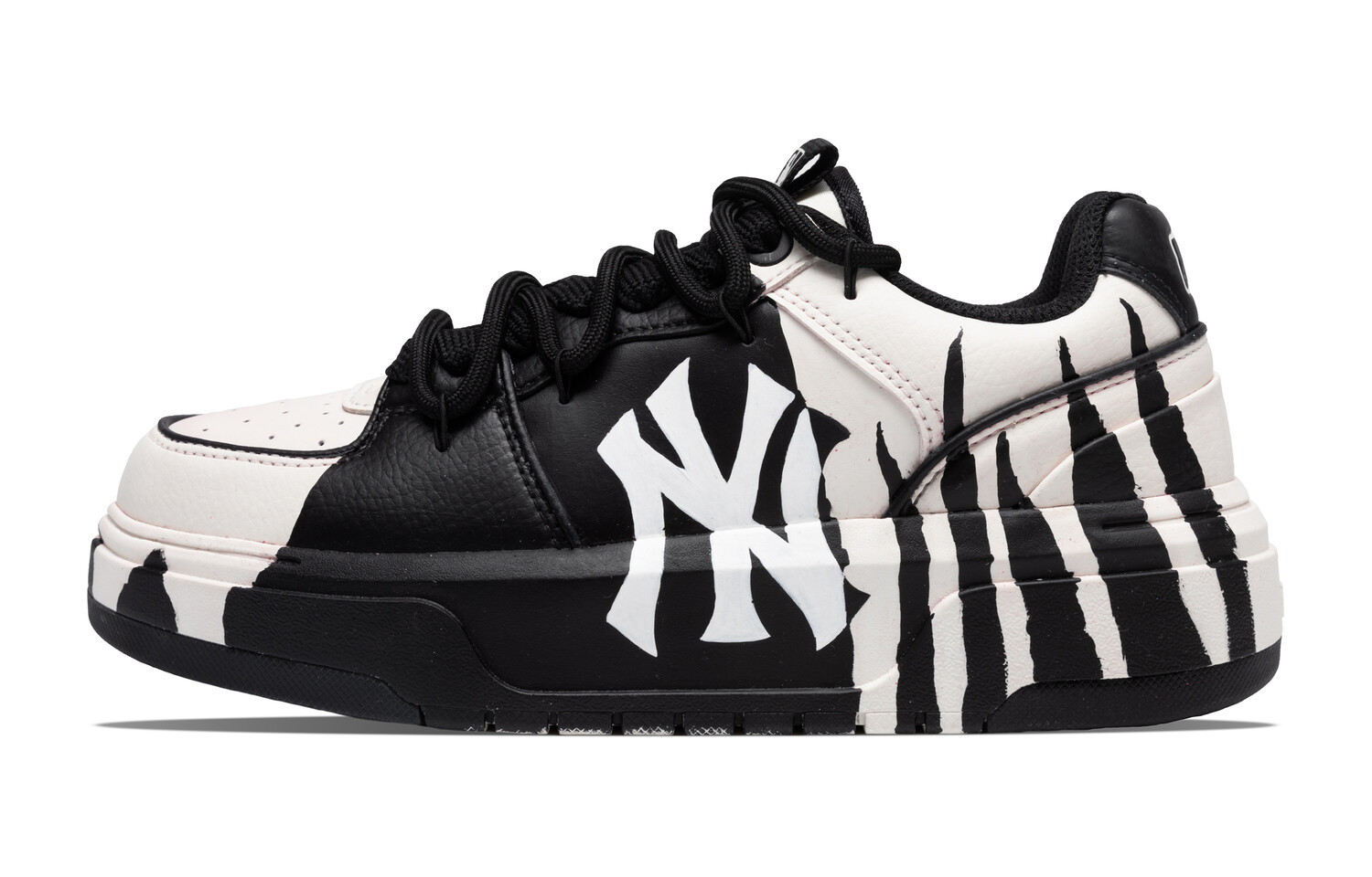 

Кроссовки MLB Chunky Liner Skateboarding Shoes Unisex Low-top Black/white, черный
