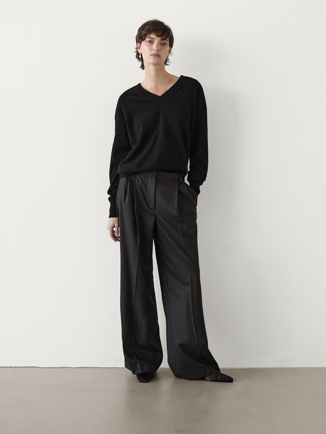 

Брюки из 100% шерстяной фланели Massimo Dutti, коричневый