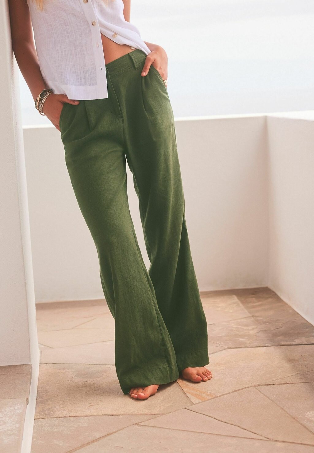 

Брюки Blend Wide Leg Next, цвет khaki green