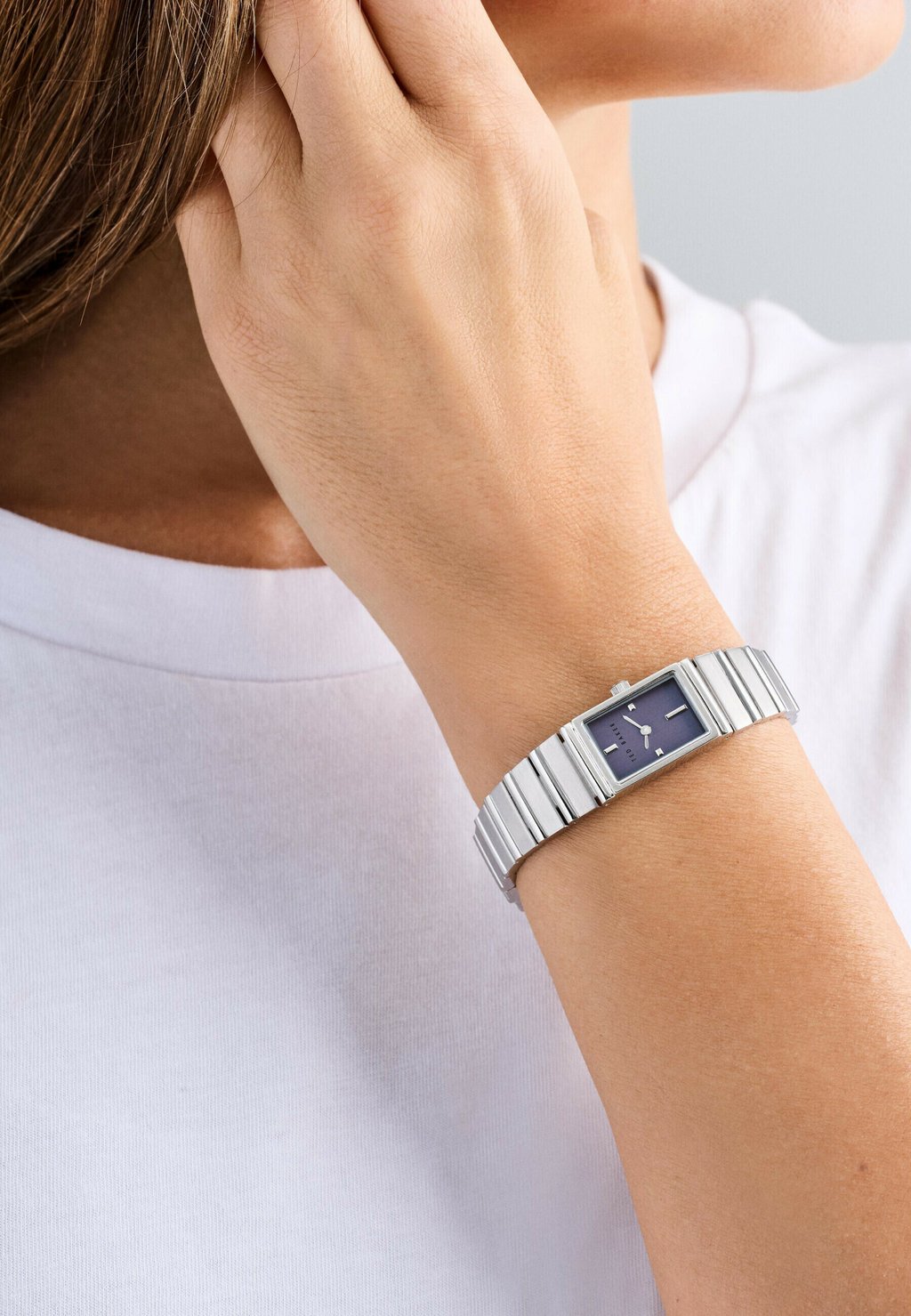 

Часы QUARTZ LILEEY Ted Baker, серебряный