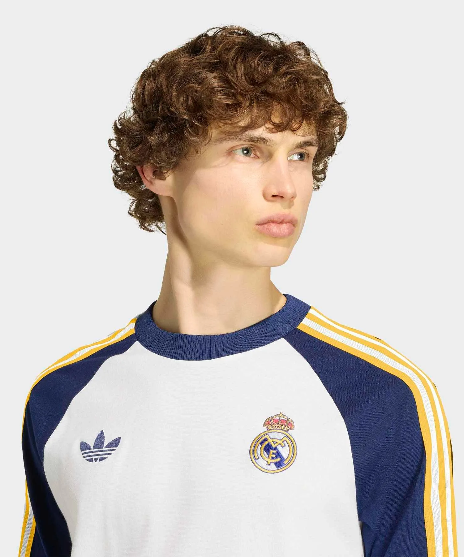 Мужская футболка с длинным рукавом Real Madrid Originals adidas белая — фото 3