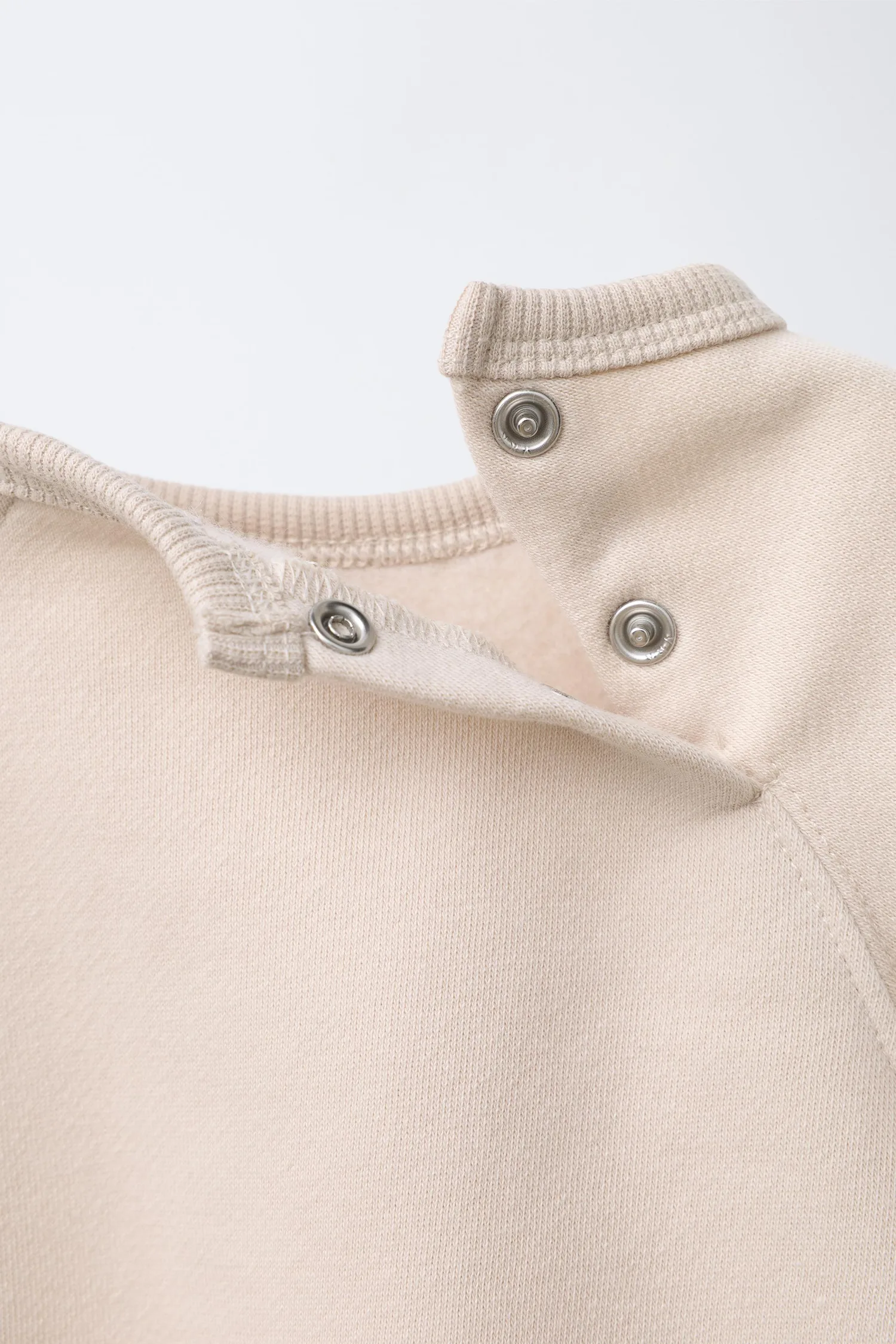 Комплект из толстовки и спортивных брюк с начесом внутри Zara, светло-бежевый — фото 3