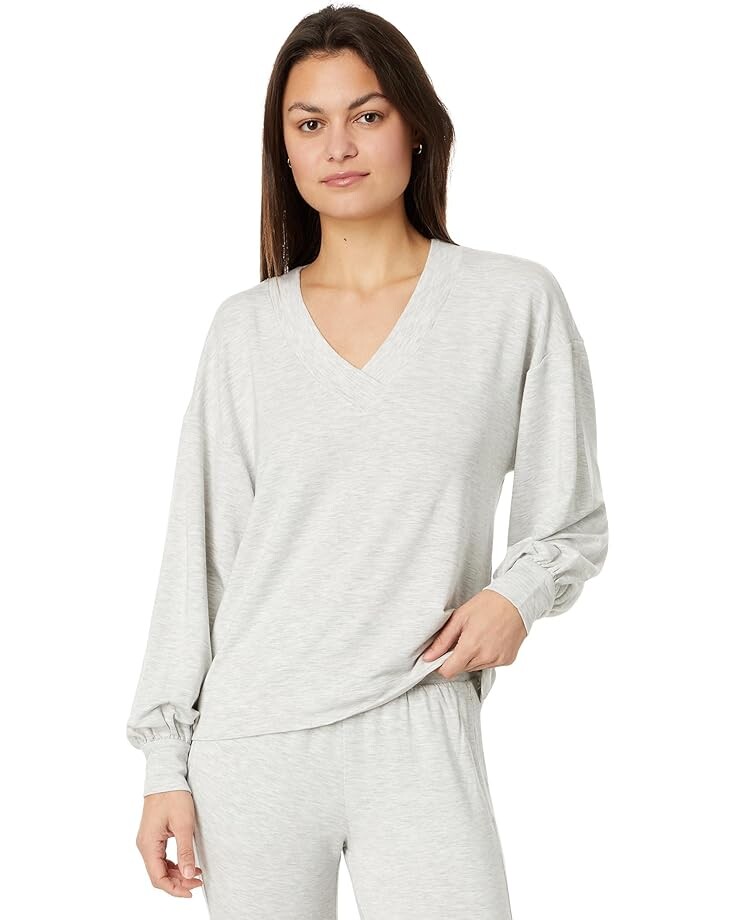 

Толстовка TravisMathew Cloud Terry V-Neck, цвет Heather Light Grey