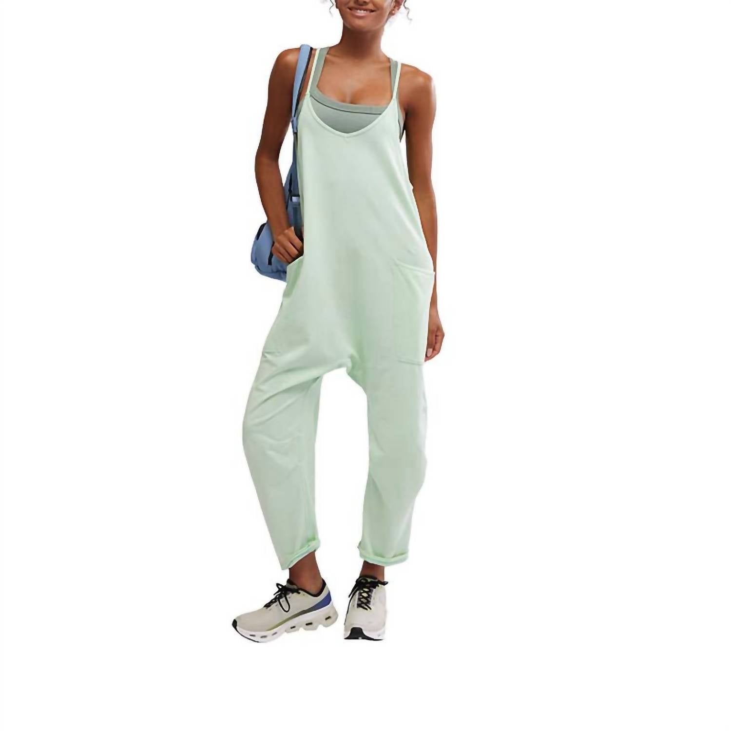 

Хит сезона комбинезон в фисташковом Free People, Pistachio