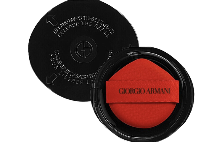 

ARMANI Light Cushion Essence Air Cushion Replacement Kit Correcting Skin Tone Concealing Natural 15g GIORGIO ARMANI, old version #3 yellow undertone, slightly lighter than white, suitable for fair skin tones.