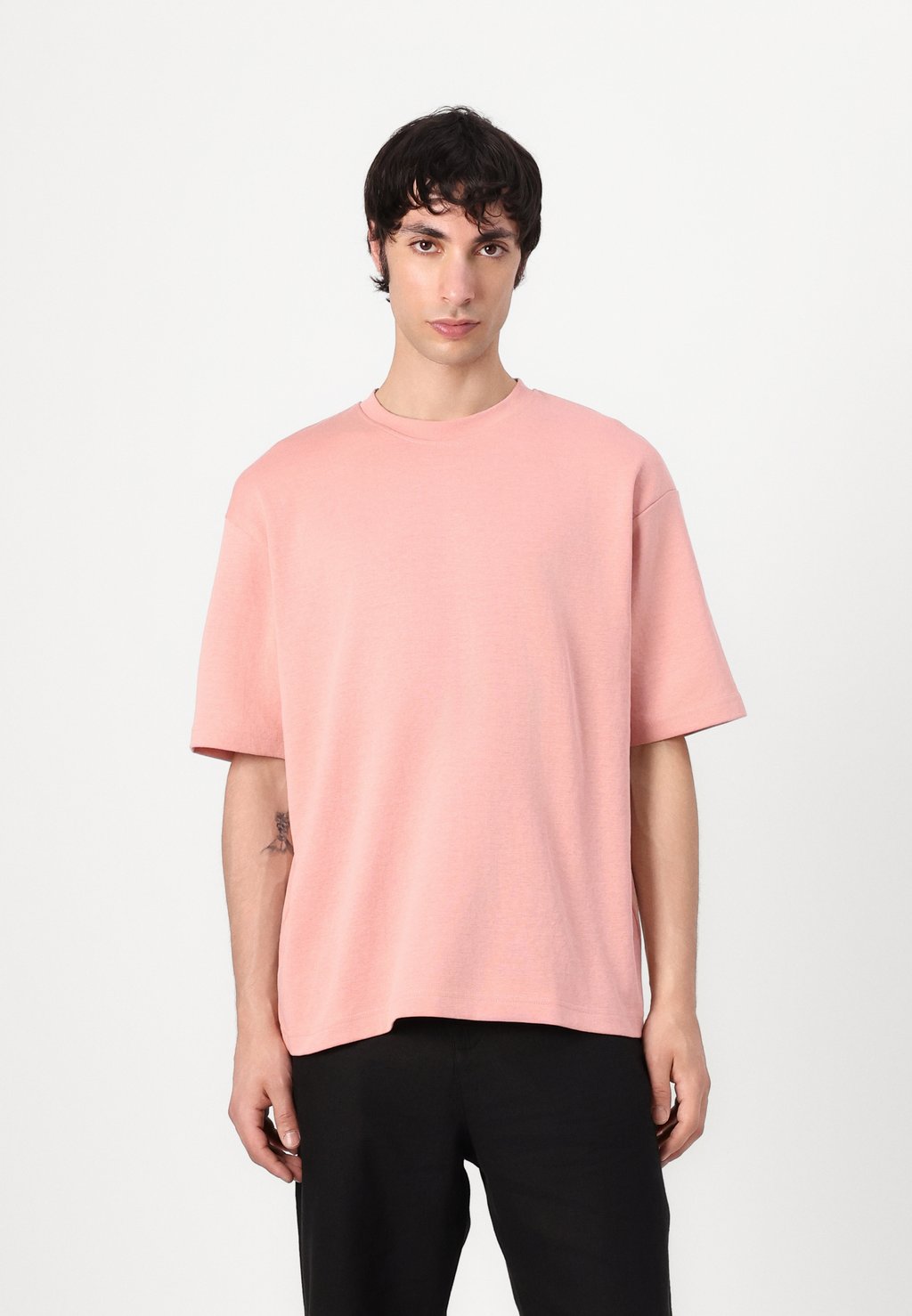 

Базовая футболка SLHLOOSEOSCAR O NECK TEE Selected Homme, цвет Rose Tan