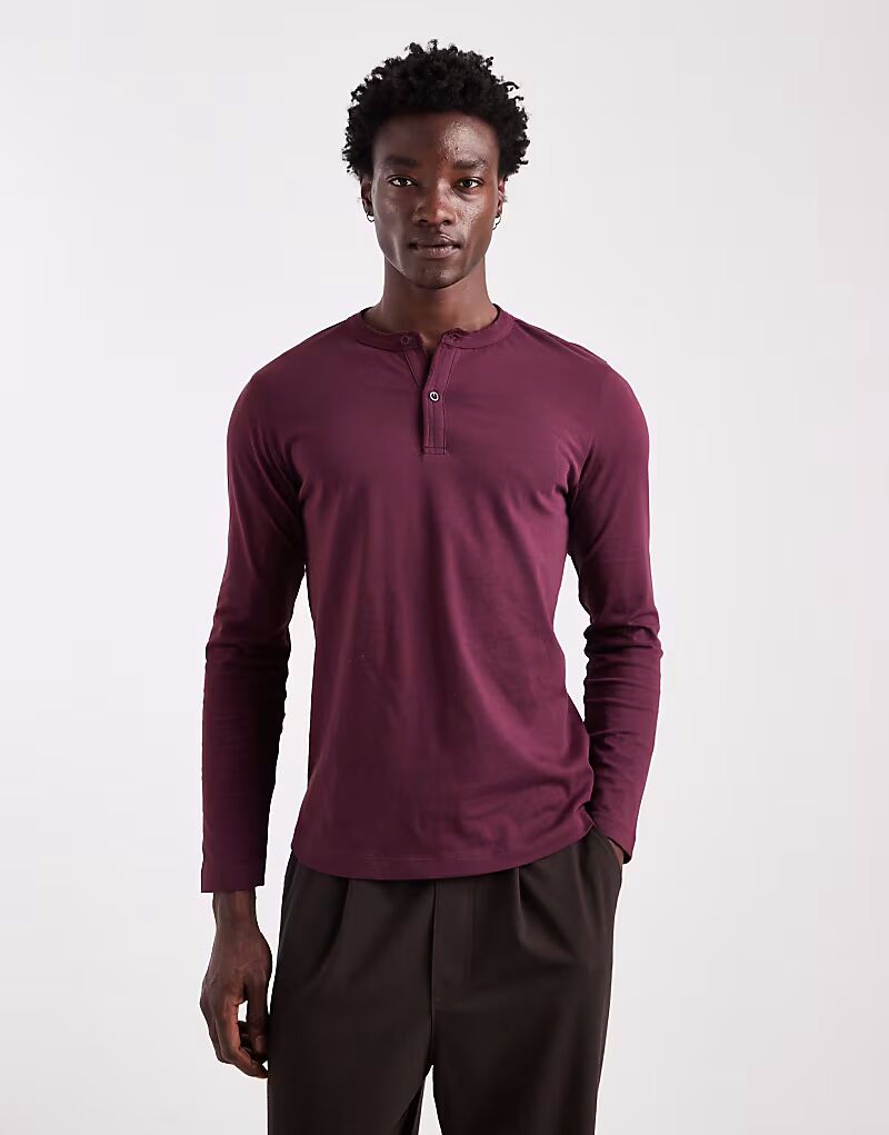 

Длинная кофта-хенли со спущенным плечом бордового цвета Asos Design