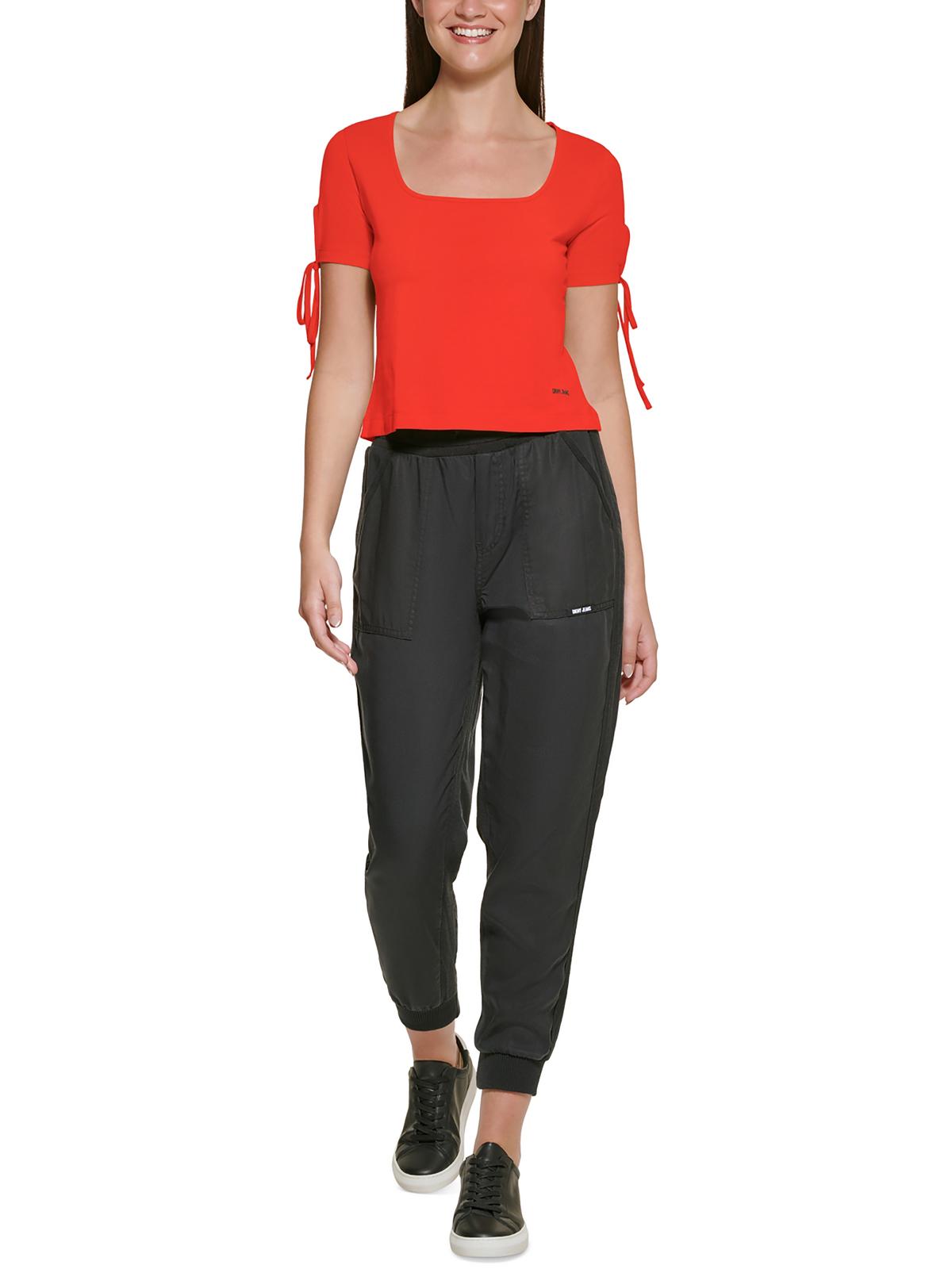 

Женская укороченная футболка с завязками на рукавах DKNY Jeans, цвет red alert