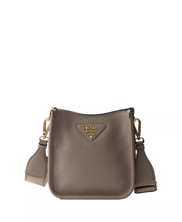 

Миниатюрная кожаная сумка через плечо Prada, серый