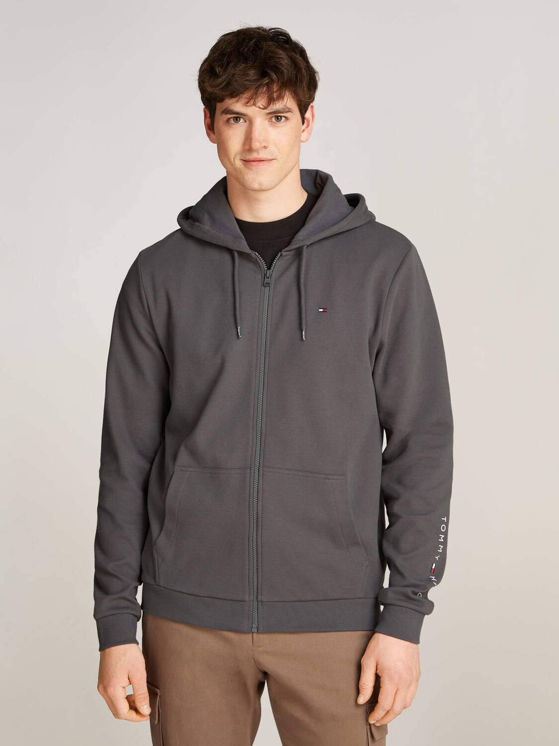 

Толстовка Tommy Hilfiger Regular Fit, серый