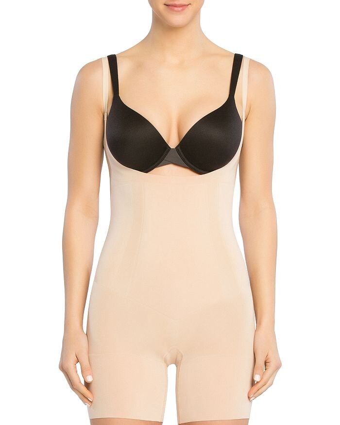 

Боди OnCore до середины бедра с открытым бюстом Spanx