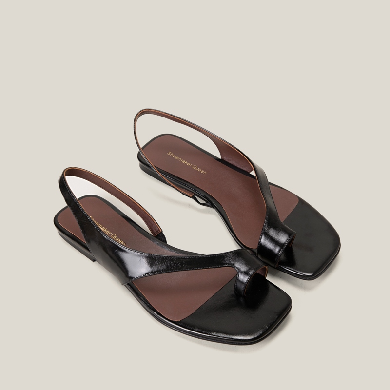 SHOEMAKER QUEEN Женские сандалии на одной застежке белые на плоской подошве, цвет White-Flat — фото 4
