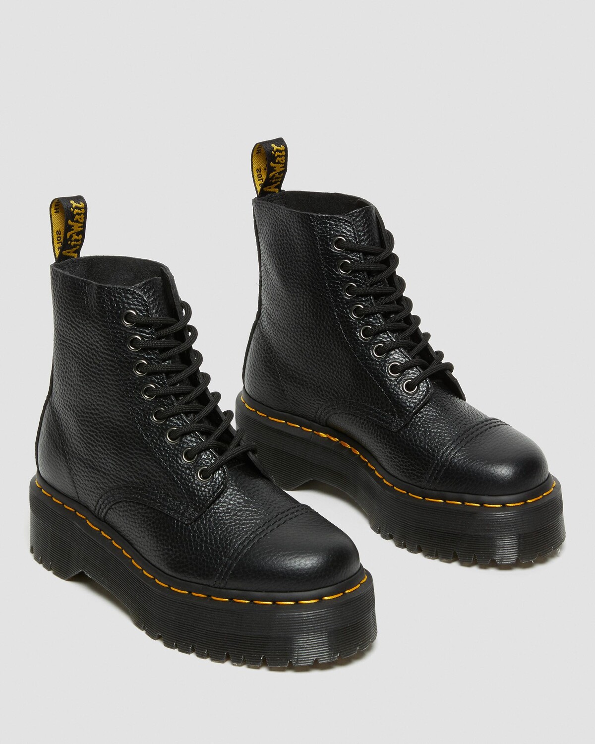 Сапоги Dr. Martens Sincalir на платформе, черный — фото 2