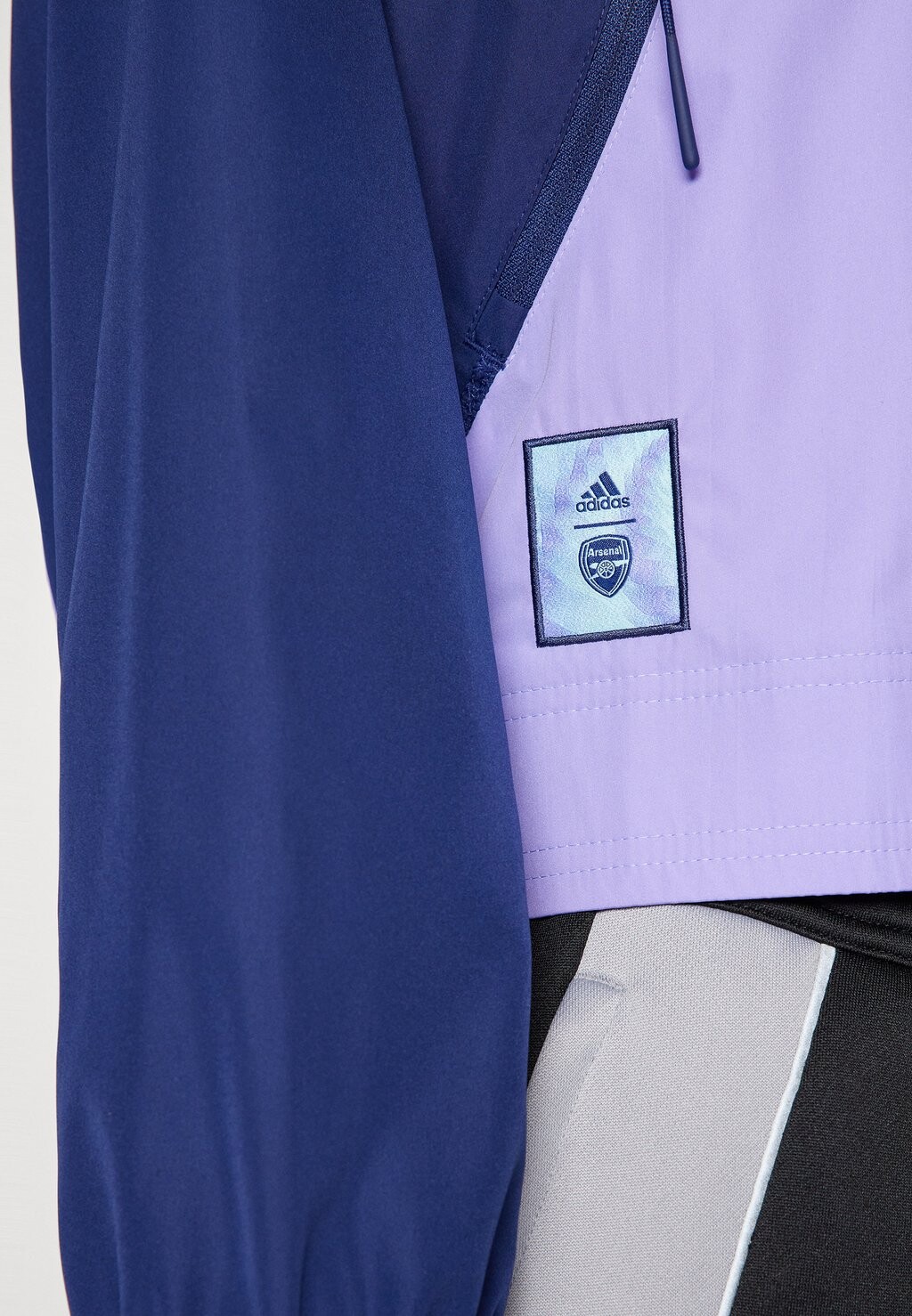 

Тренировочная куртка ARSENAL LONDON WINDBREAKER adidas Performance, сиреневый