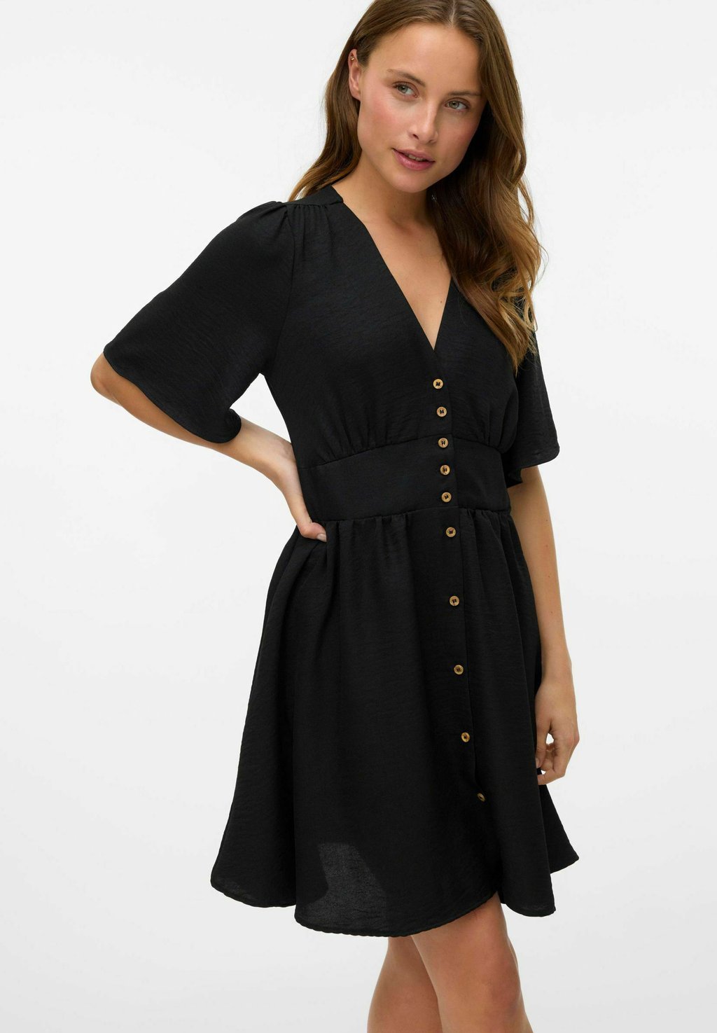

Платье-рубашка VMMELANEY KURZES Vero Moda, черный