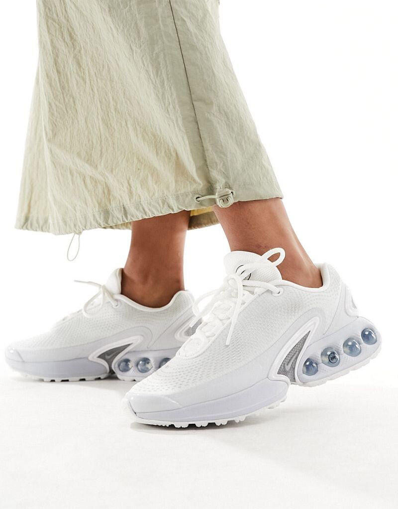 

Бело-серебристые кроссовки унисекс Nike Air Max DN