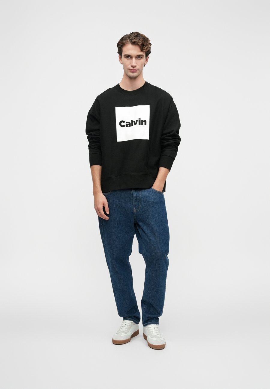 

Толстовка Calvin Klein Jeans BOX UNISEX, Black