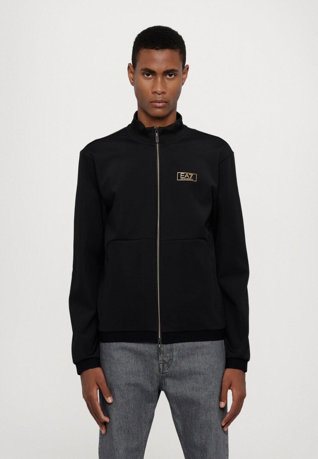 

Легкая куртка EA7 Emporio Armani, черный