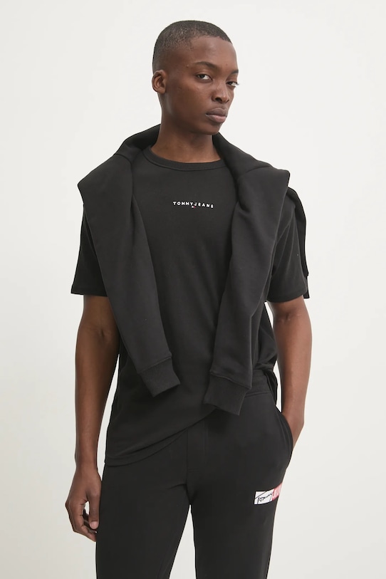 

Хлопковая футболка Tommy Jeans, черный