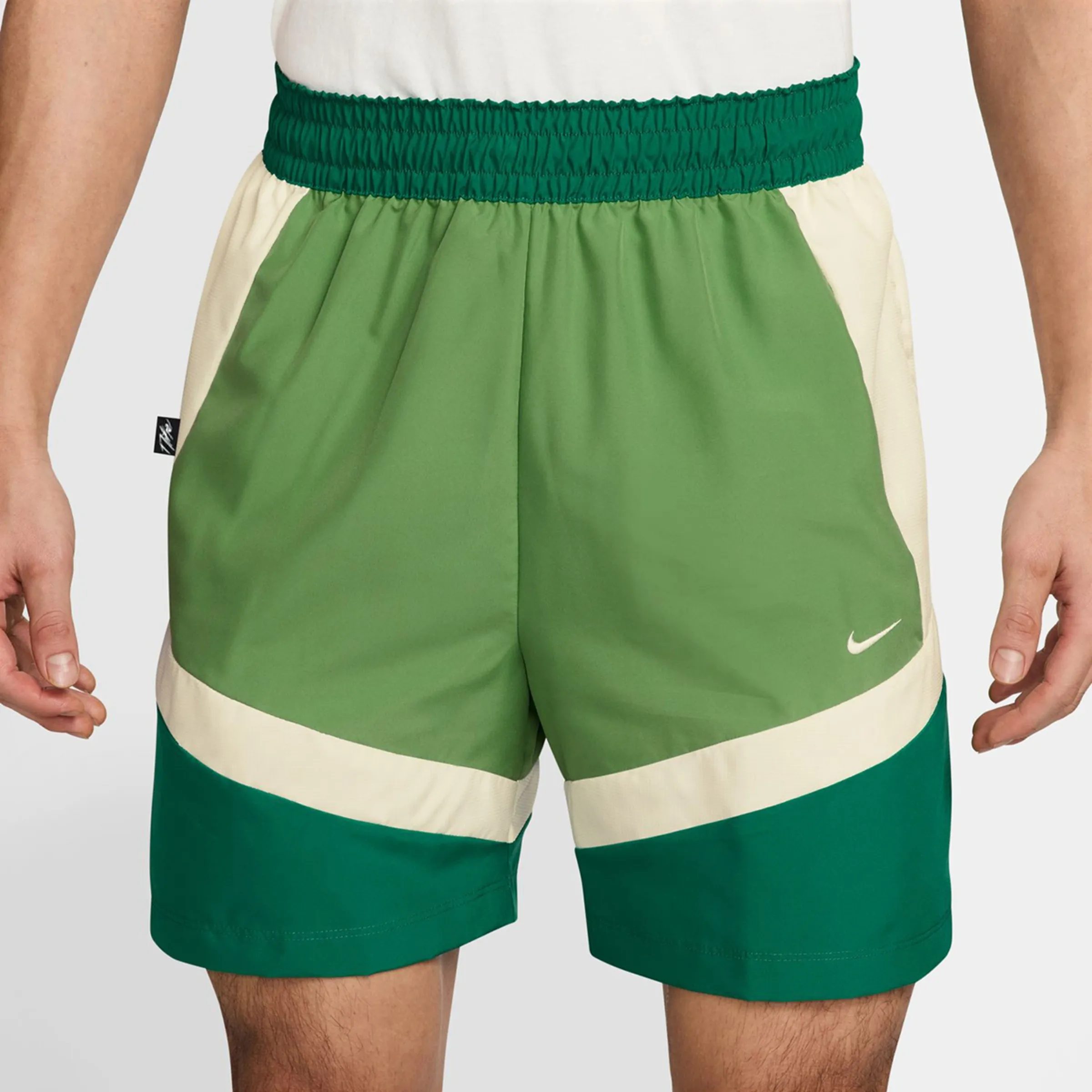

Мужские шорты Dri-FIT Wvn Icon 6'' Short Stf Nike, зеленый