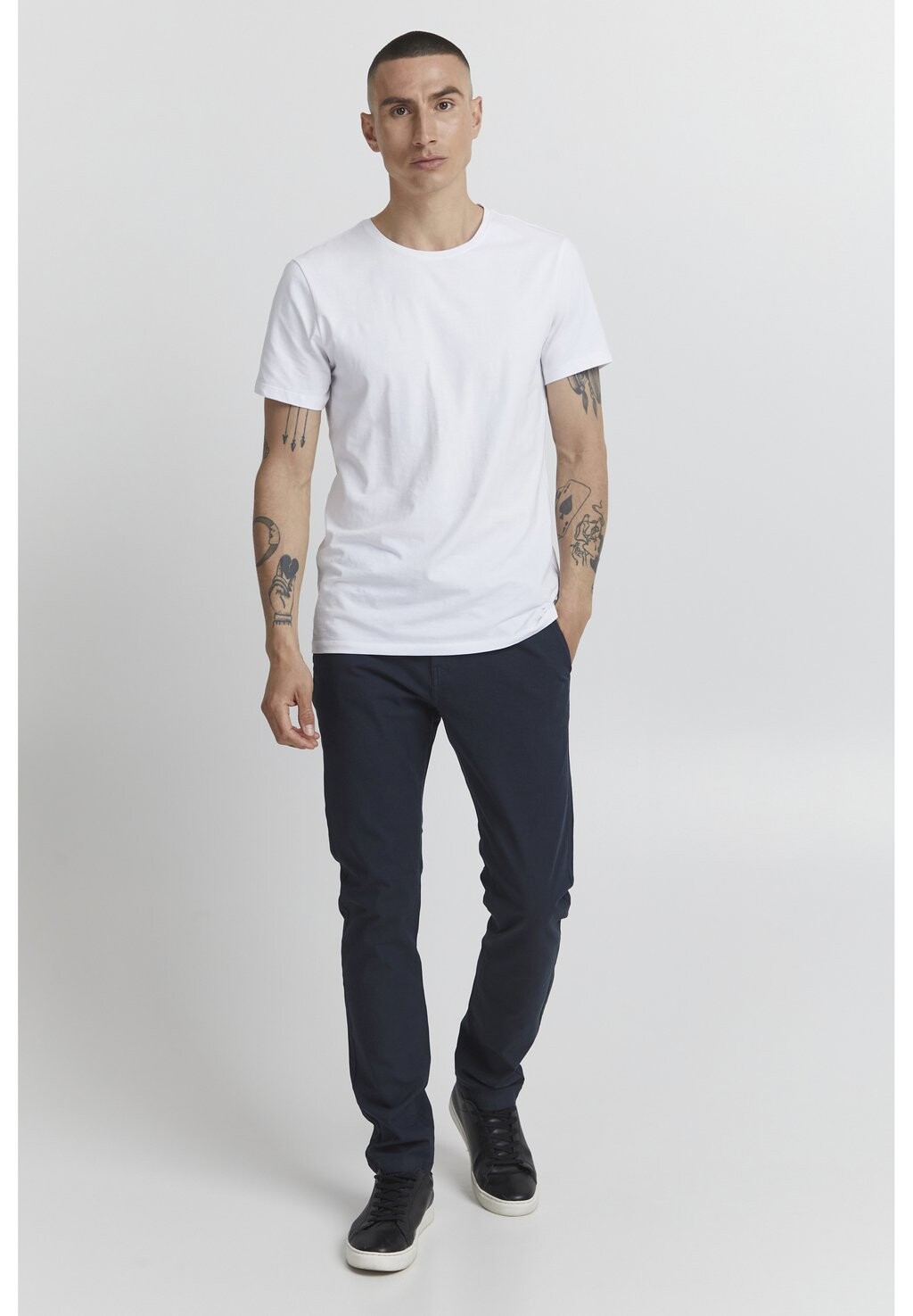 

Чиносы INDICODE JEANS, темно-синий