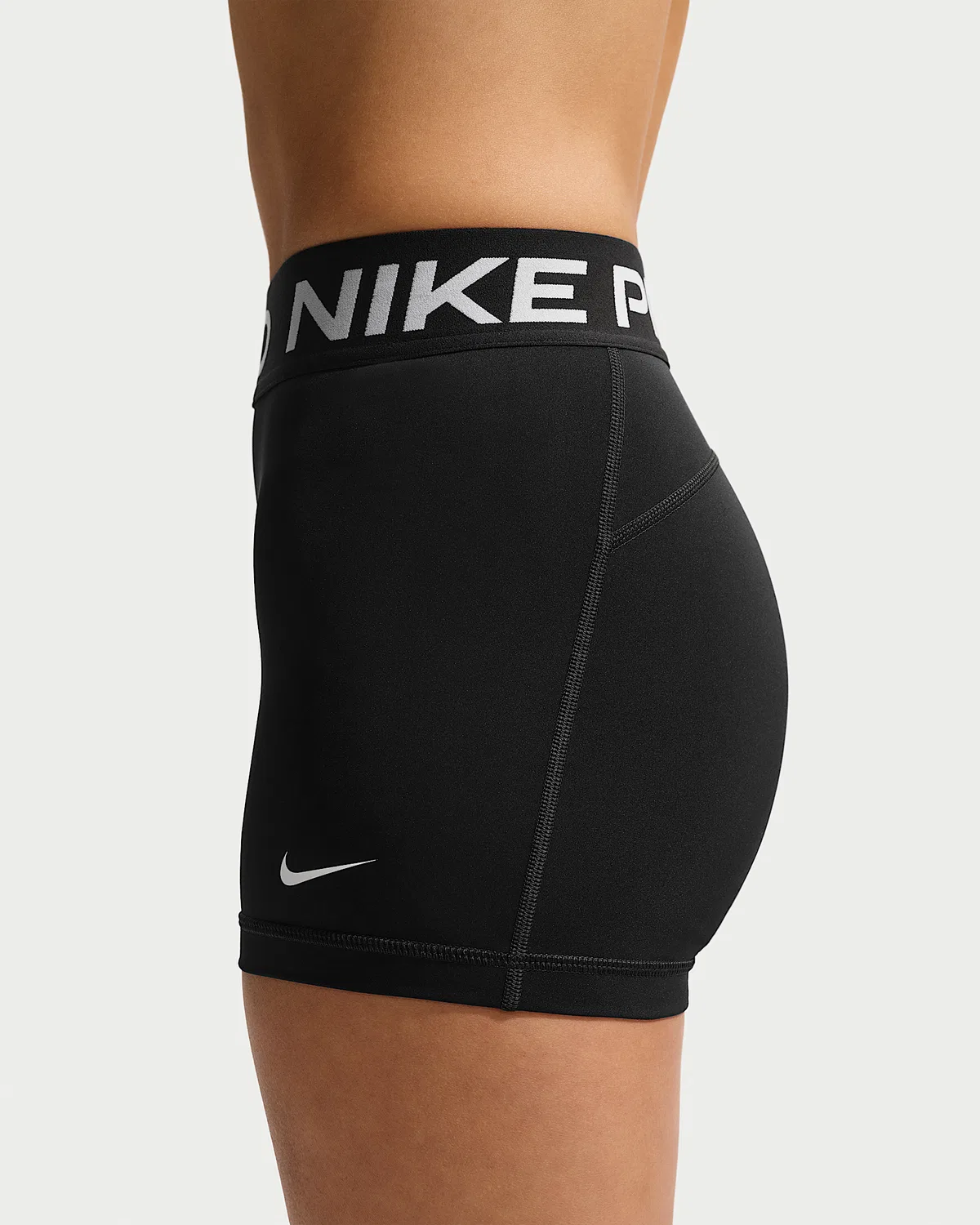 Женские велосипедки Nike Pro со средней посадкой, 3", Black/White — фото 3