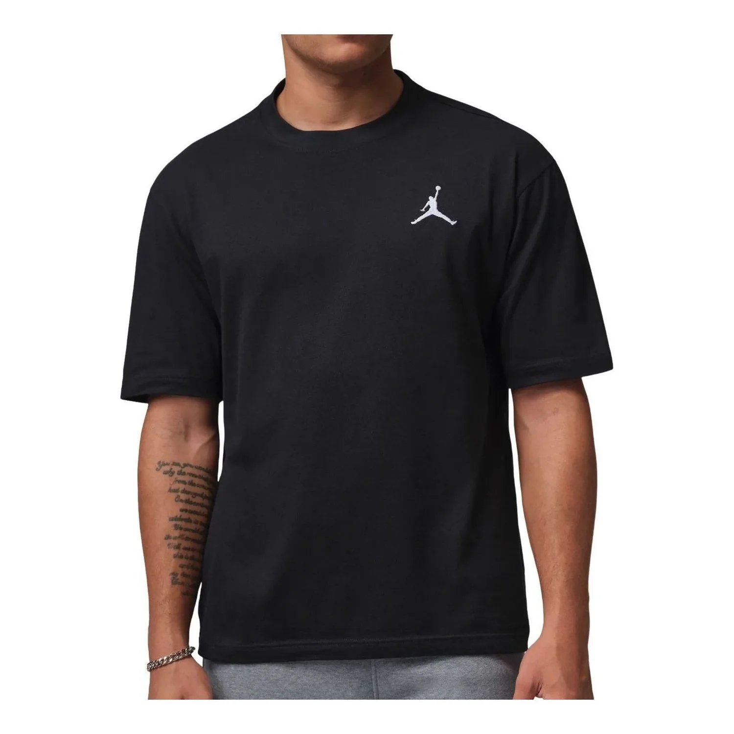Футболка Air Jordan с вышитым логотипом Jumpman, цвет «Черно-белый»
