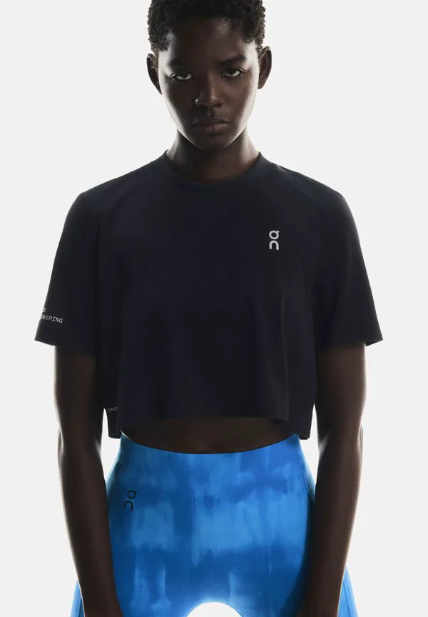 

Базовая футболка для тренировок On, Black, Черный, Базовая футболка для тренировок On, Black