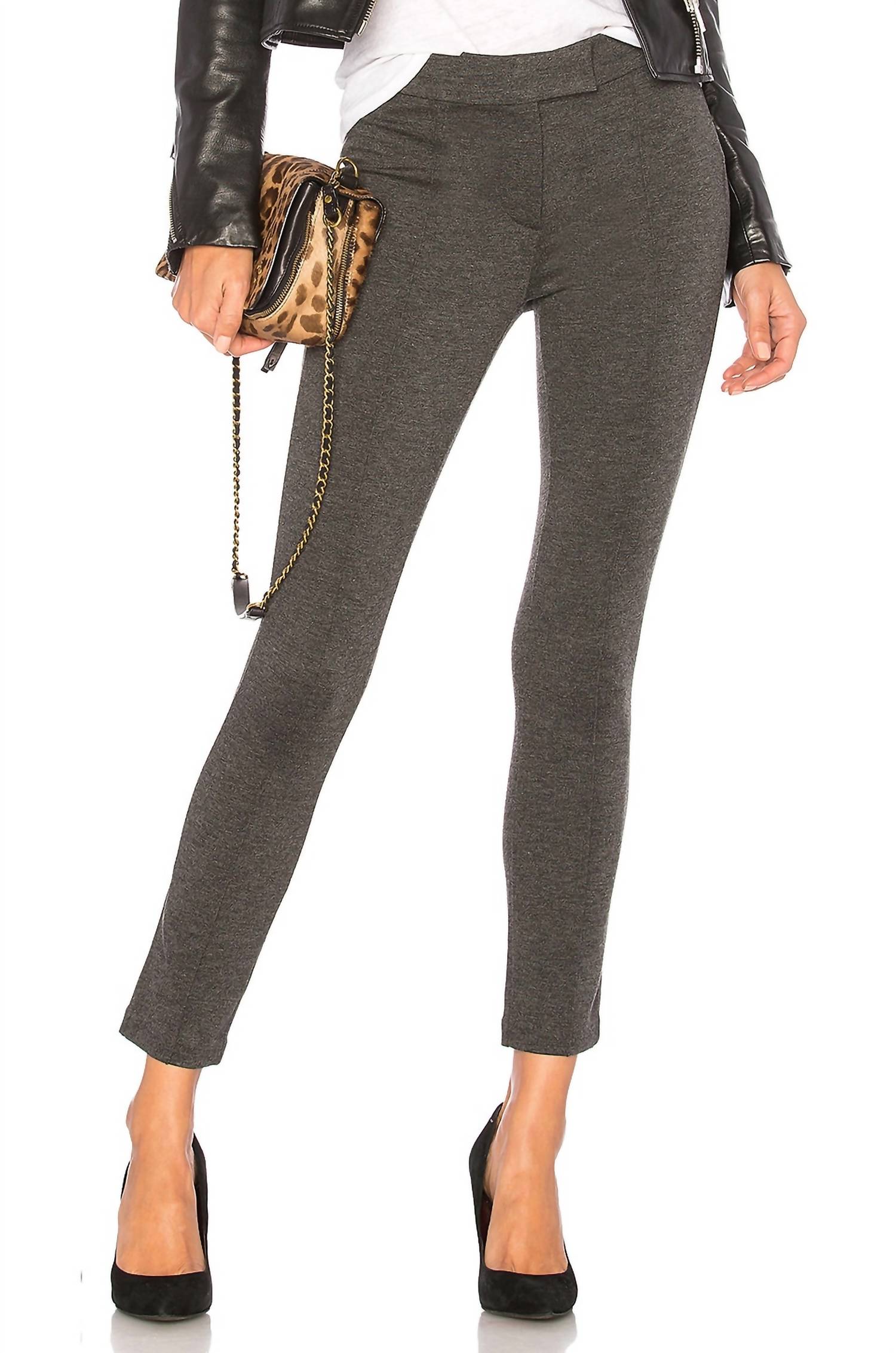 

Брюки Pin Tuck в цвете Charcoal Grey Getting Back To Square One