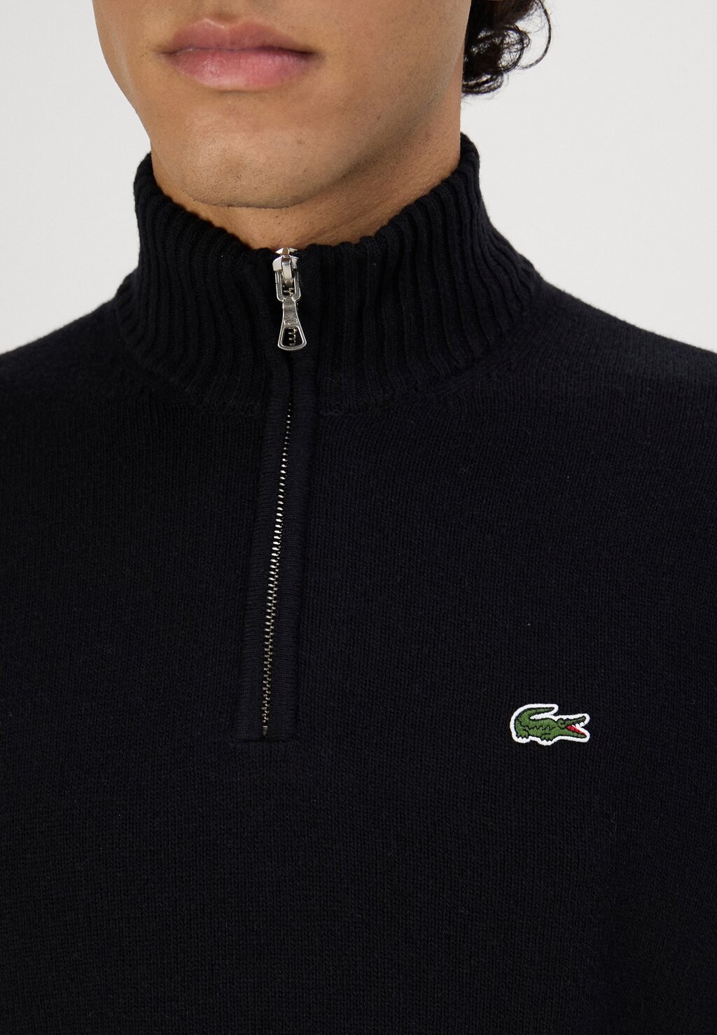 

Джемпер Lacoste, черный