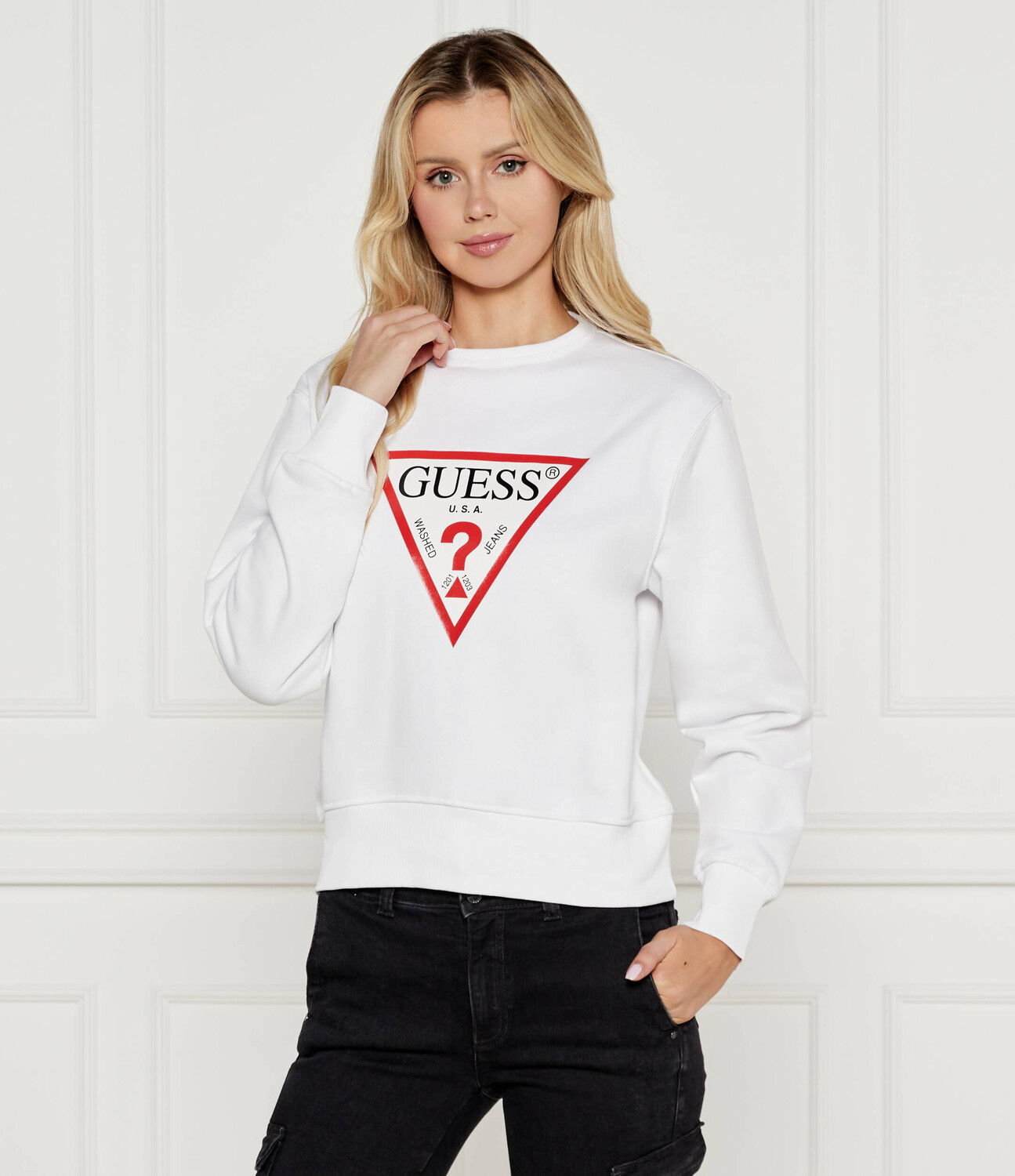 

Толстовка GUESS Regular Fit, белый