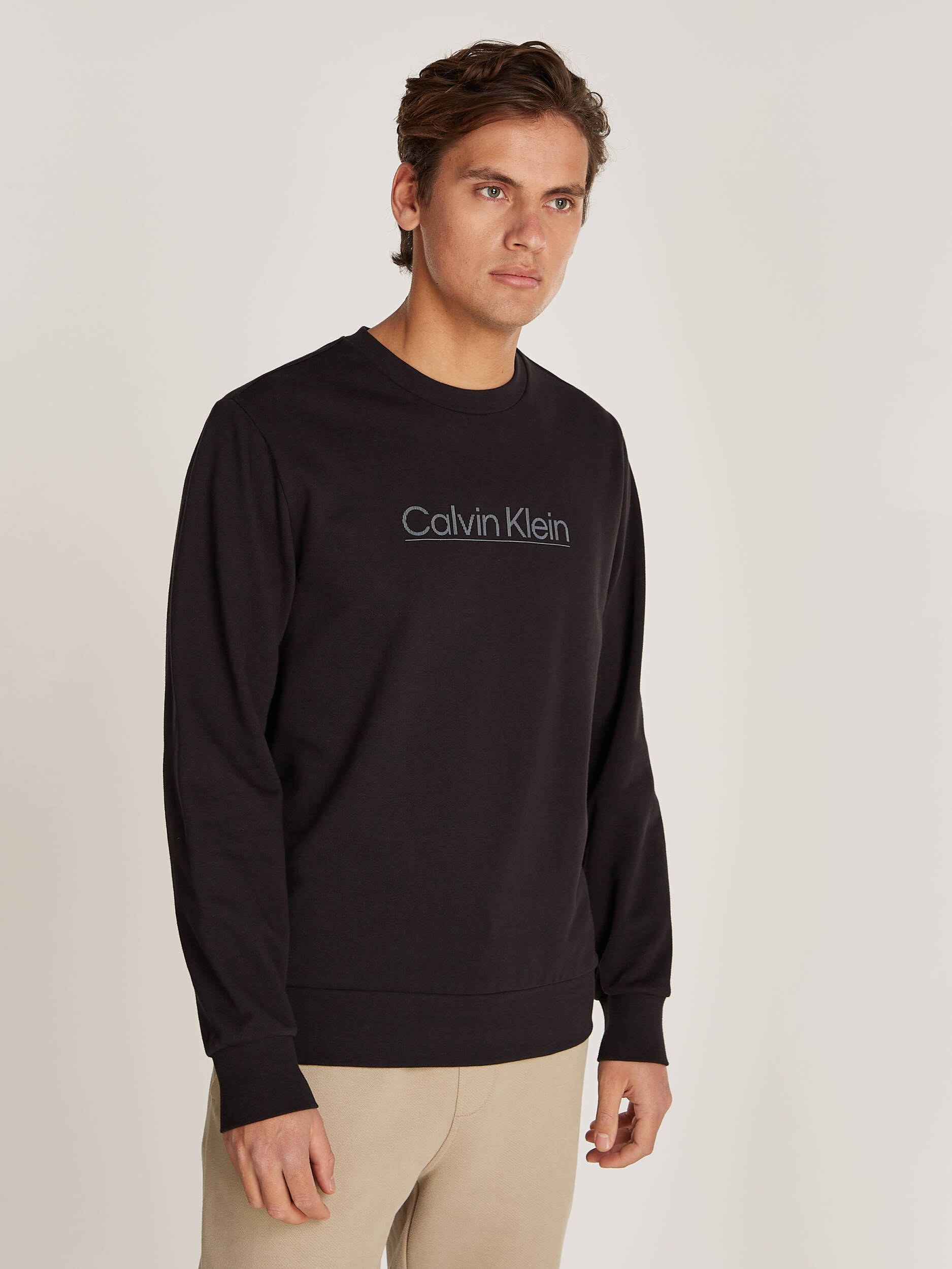 

Толстовка Calvin Klein Regular Fit, черный