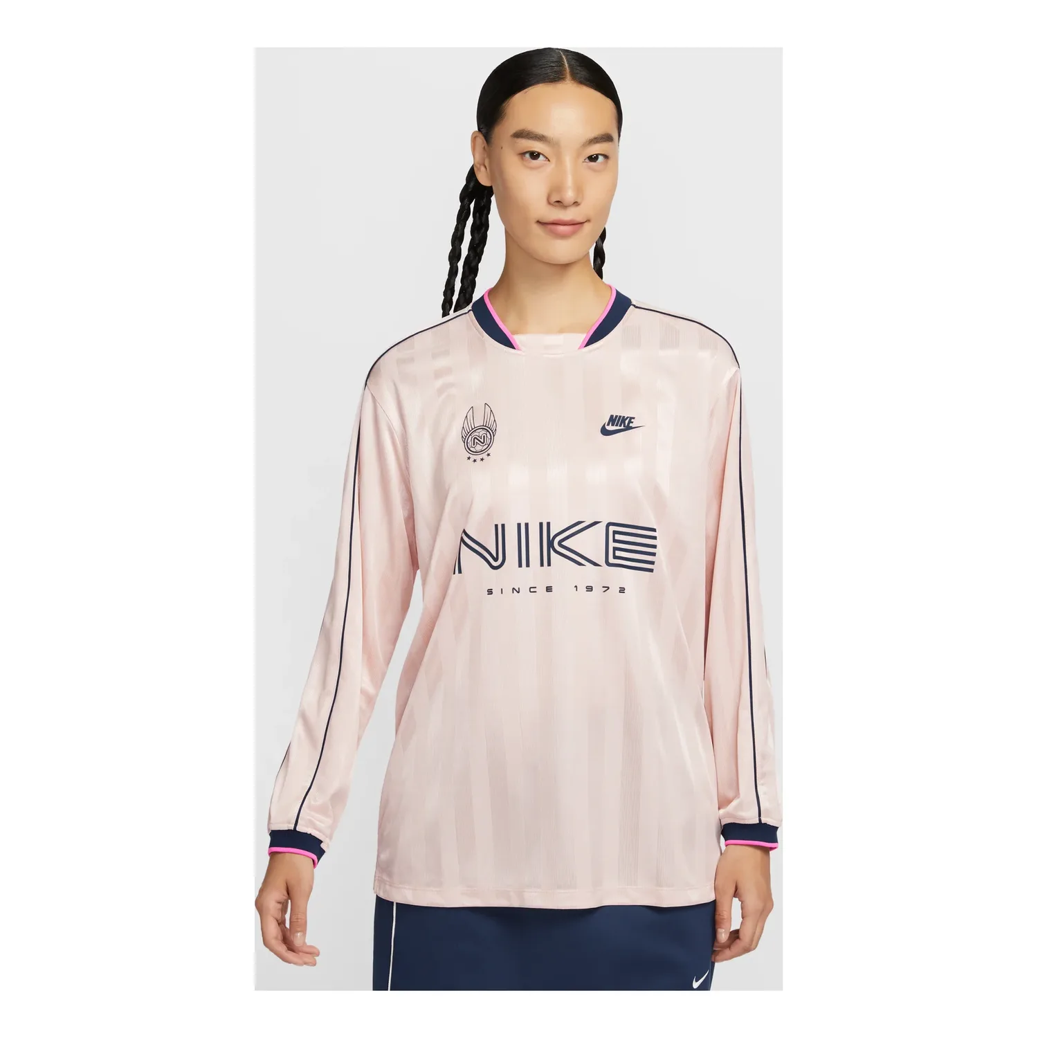 (WMNS) Футболка с длинными рукавами Nike Sportswear, цвет «Темно-розовый, темно-синий»